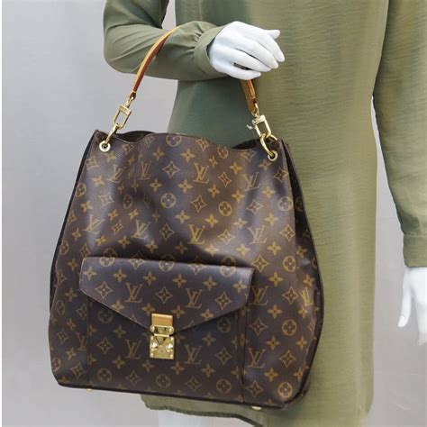 metis louis vuitton hobo|louis vuitton metis hobo discontinued.